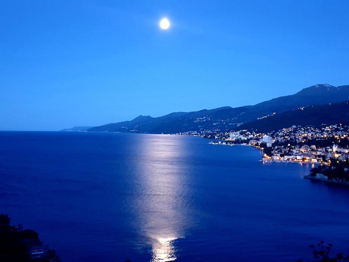 Willa Family House Opatija Zewnętrze zdjęcie